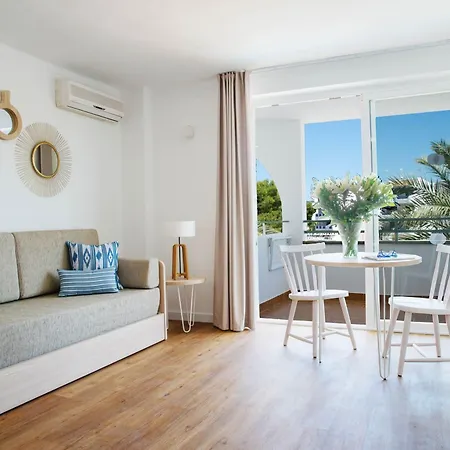 Aparthotel Pierre & Mallorca Cecilia Portocolom (Mallorca)