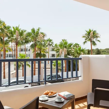 Pierre & Mallorca Cecilia Aparthotel